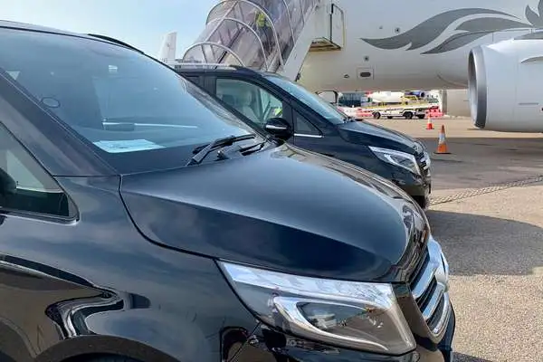 Royaltravelclub London Airport Chauffeur Services